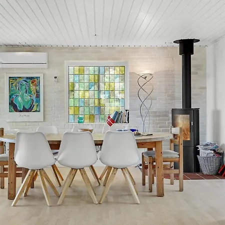 4 Bedroom In Feriehus Knebel